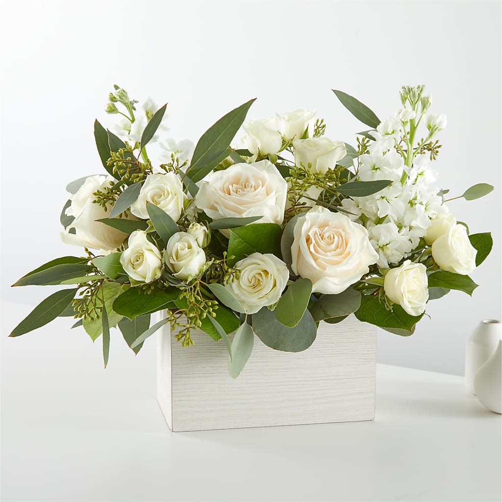 Fresh Linen Box Bouquet – KAY'S FLORAL AFFAIR, Monett MO