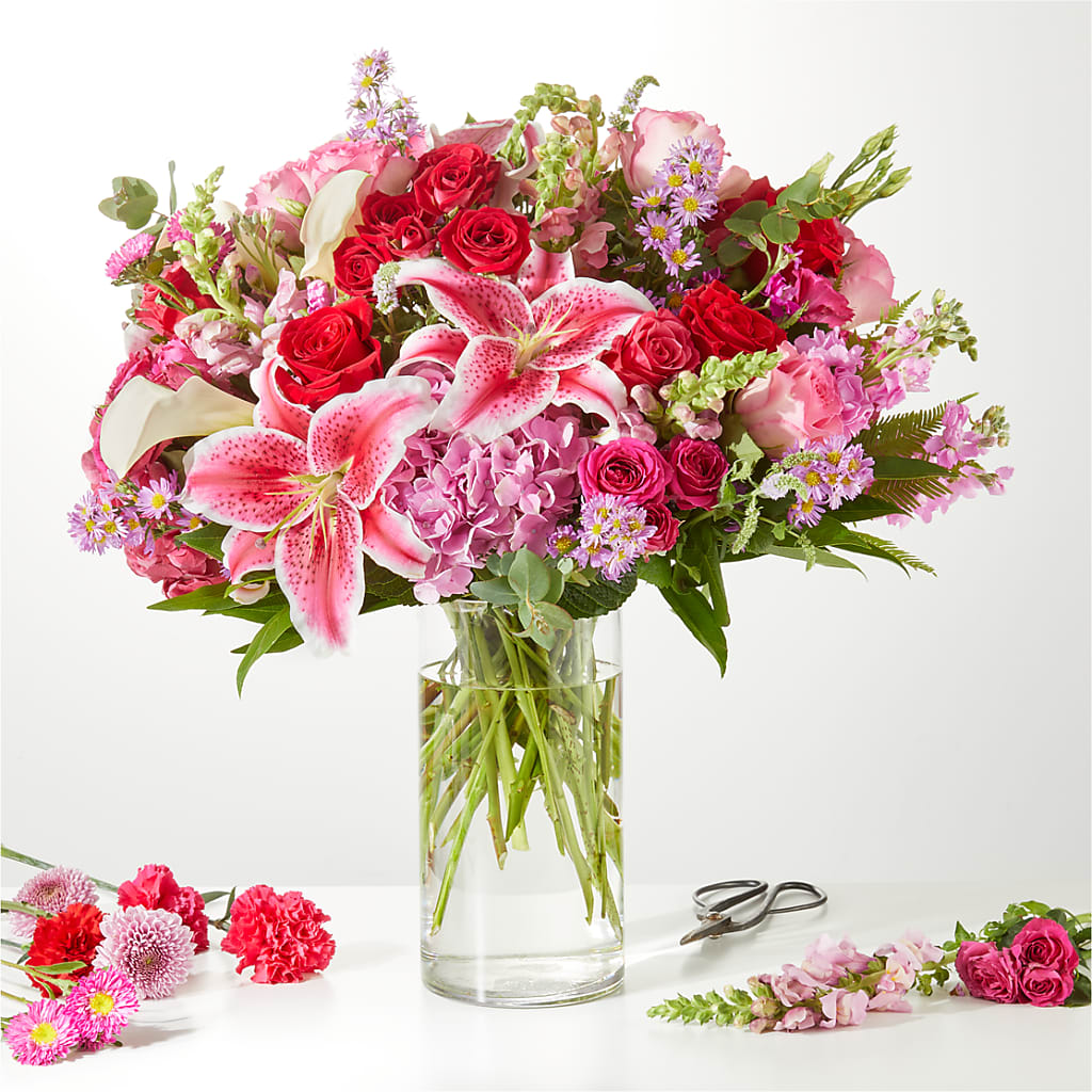Swooning Over You - A Luxury Florist Original – KAY'S FLORAL AFFAIR, Monett MO