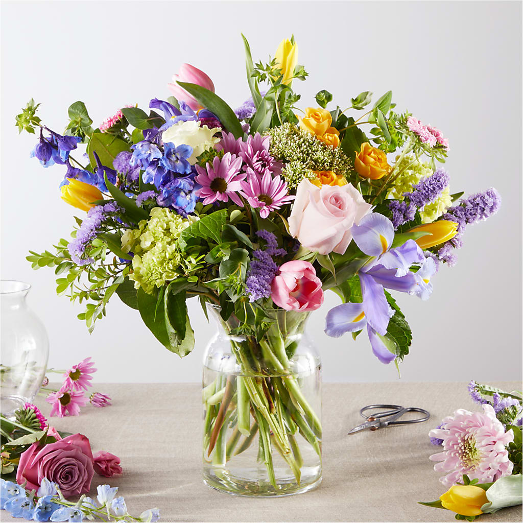 Pastel Tradition - A Florist Original – KAY'S FLORAL AFFAIR, Monett MO