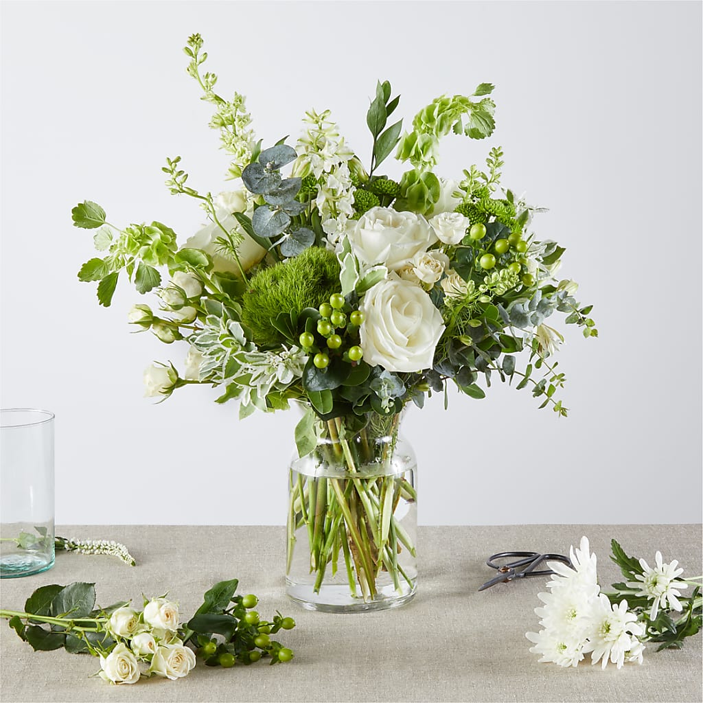 Irish Garden - A Florist Original – KAY'S FLORAL AFFAIR, Monett MO