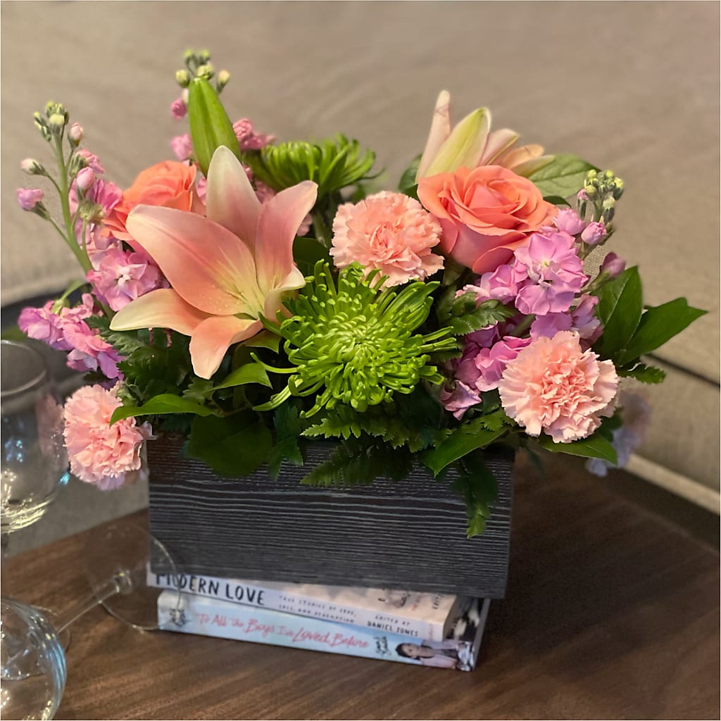 Beautiful Spirit Basket – KAY'S FLORAL AFFAIR, Monett MO