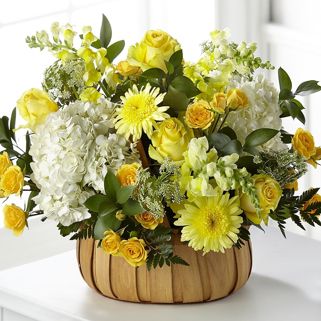 Rustic Remembrance Basket – KAY'S FLORAL AFFAIR, Monett MO