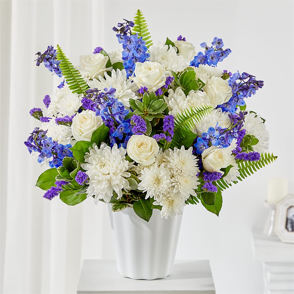 Hold Dear Tabletop Basket – KAY'S FLORAL AFFAIR, Monett MO
