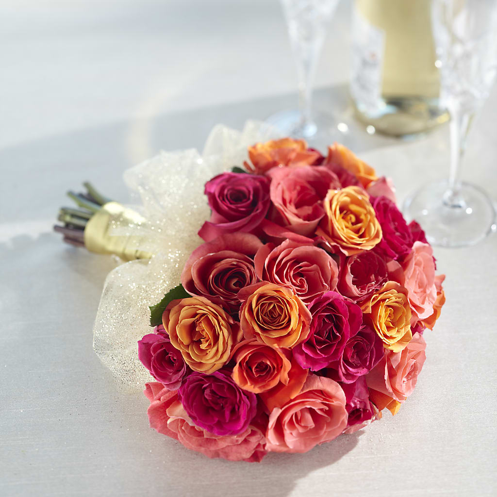 Sweet Roses Bouquet – KAY'S FLORAL AFFAIR, Monett MO
