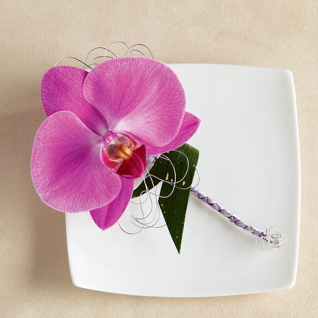 Glorious Boutonniere – KAY'S FLORAL AFFAIR, Monett MO