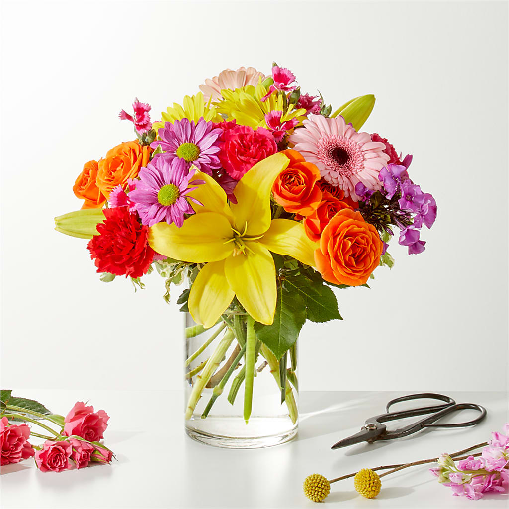 Cue the Confetti - A Florist Original – KAY'S FLORAL AFFAIR, Monett MO