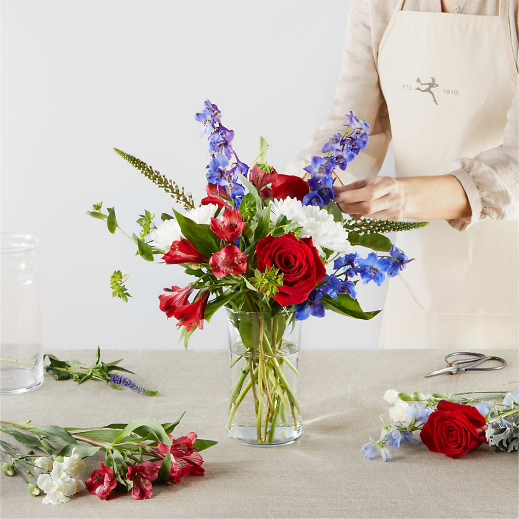 Star Spangled - A Florist Original – KAY'S FLORAL AFFAIR, Monett MO