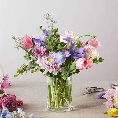 Pastel Tradition - A Florist Original – KAY'S FLORAL AFFAIR, Monett MO