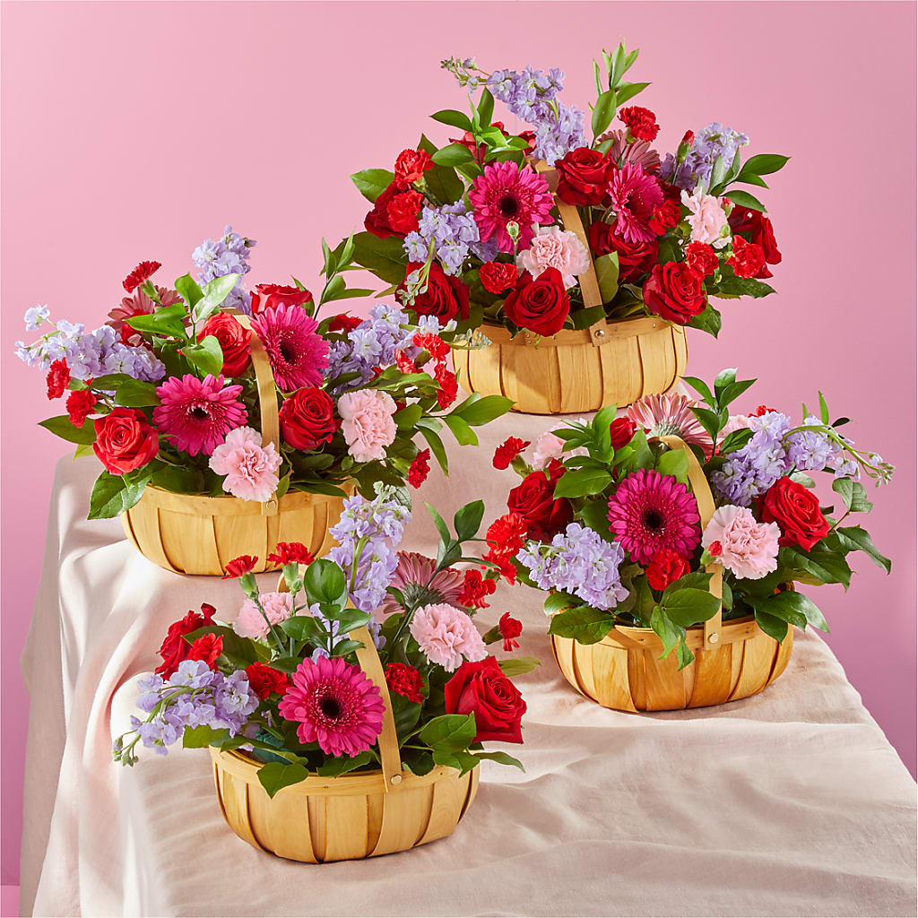 Pink Picnic Basket – KAY'S FLORAL AFFAIR, Monett MO