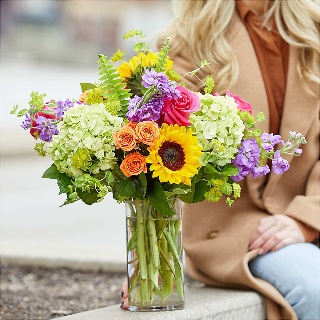 Vibrant Greetings Bouquet – KAY'S FLORAL AFFAIR, Monett MO